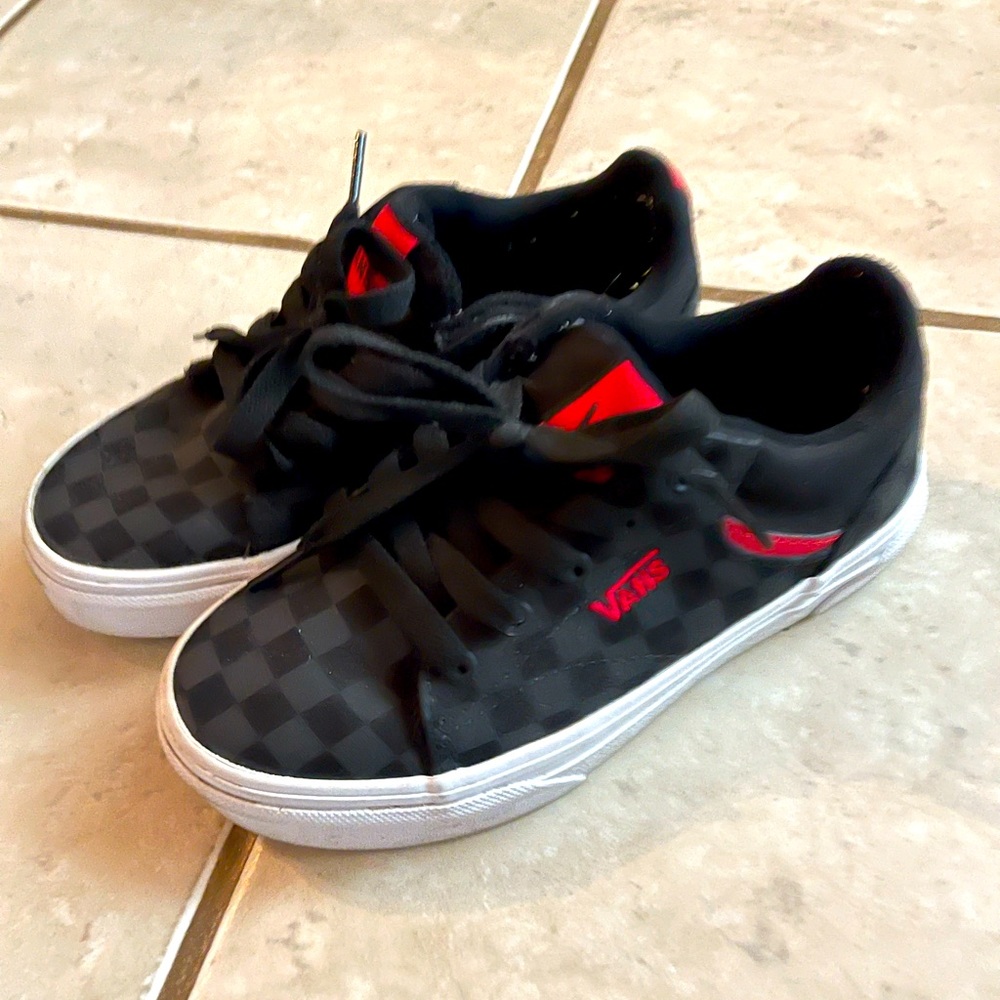 Vans boy’s shoes
